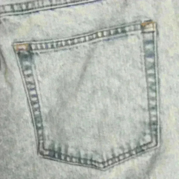 H&M Jeans Women's Size 14 High Waist Relaxed fit Faded Wash Tapered Leg - Picture 7 of 8